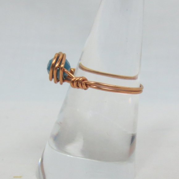 New Copper Wrapped Teal Crystal Hand Crafted Ring - Picture 4 of 8